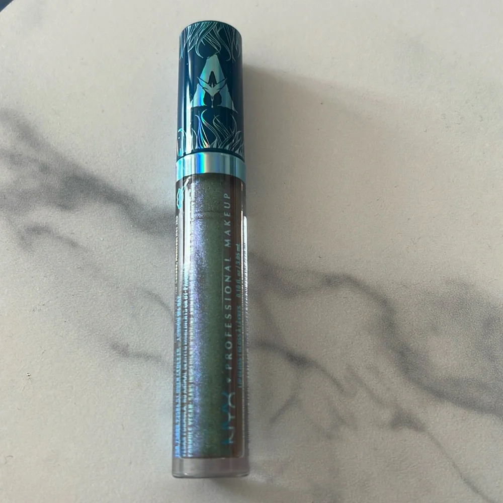 X2 NYX Makeup Avatar: The Way of Water Bioluminescent Lip Gloss ilu-minate NEW